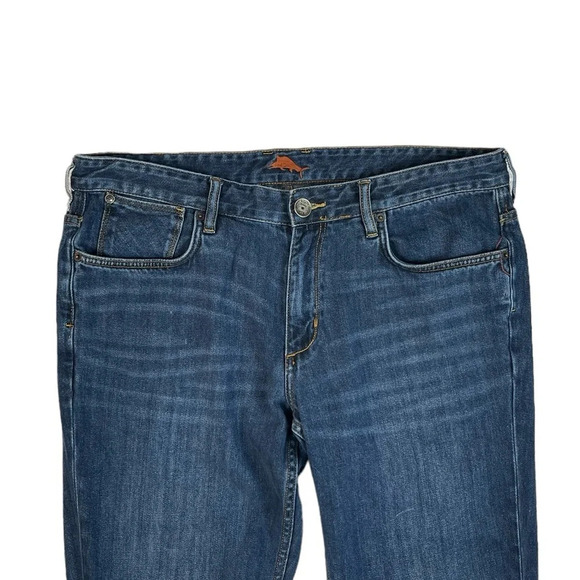 MJ23 Men’s Tommy Bahama Designer Dark Wash Straight Leg Denim Jeans 35x30 - Picture 3 of 6